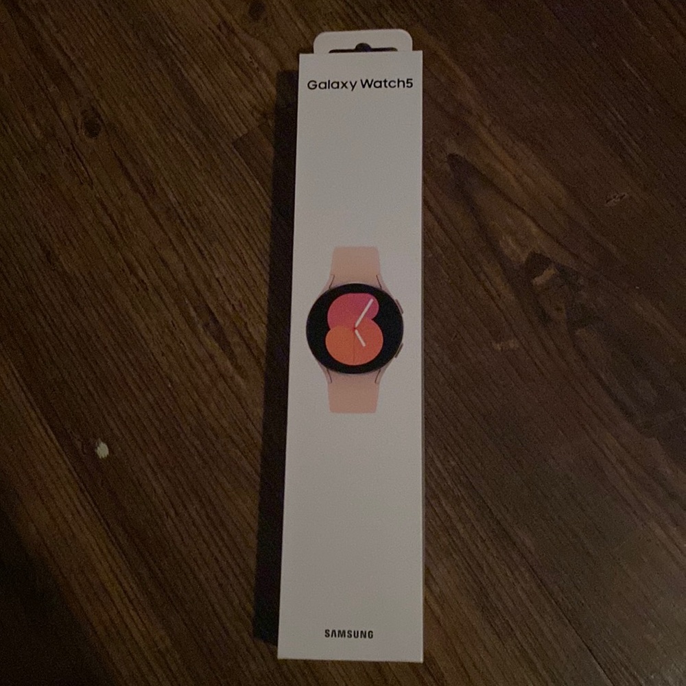 Brand new, unopened package- Samsung Galaxy 5 40mm pink gold  LTE- T-Mobile.